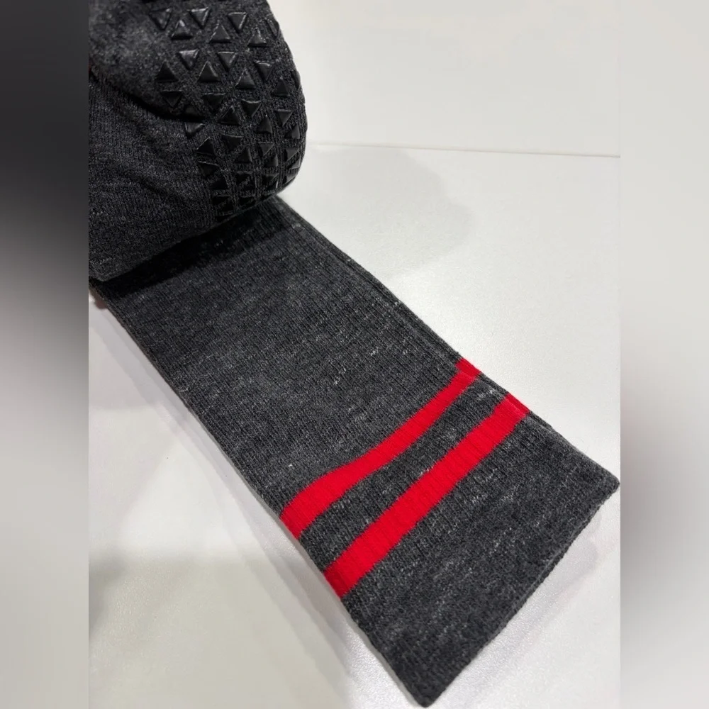 Tavi Kai Grip Socks 2 Pack Grey and Red White NWT Crew Stripe Non-Slip Medium